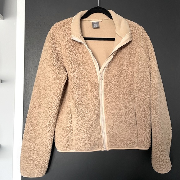 Joe Fresh Zip Up Sherpa - Size Medium - Picture 1 of 8
